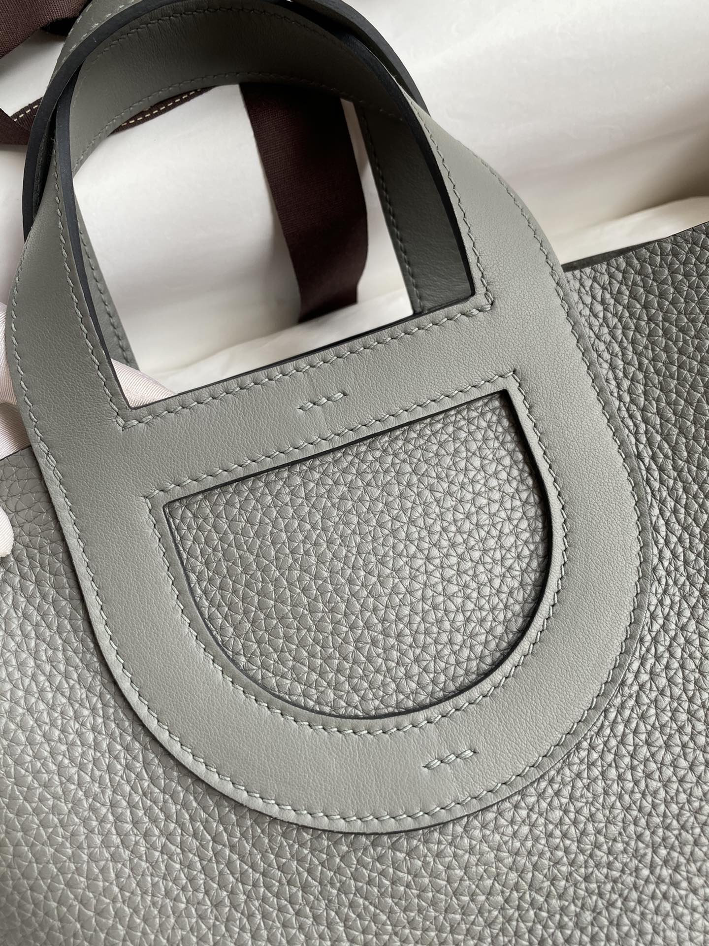 Hermes In The Loop 18 Bag In Gris Meyer Clemence Leather